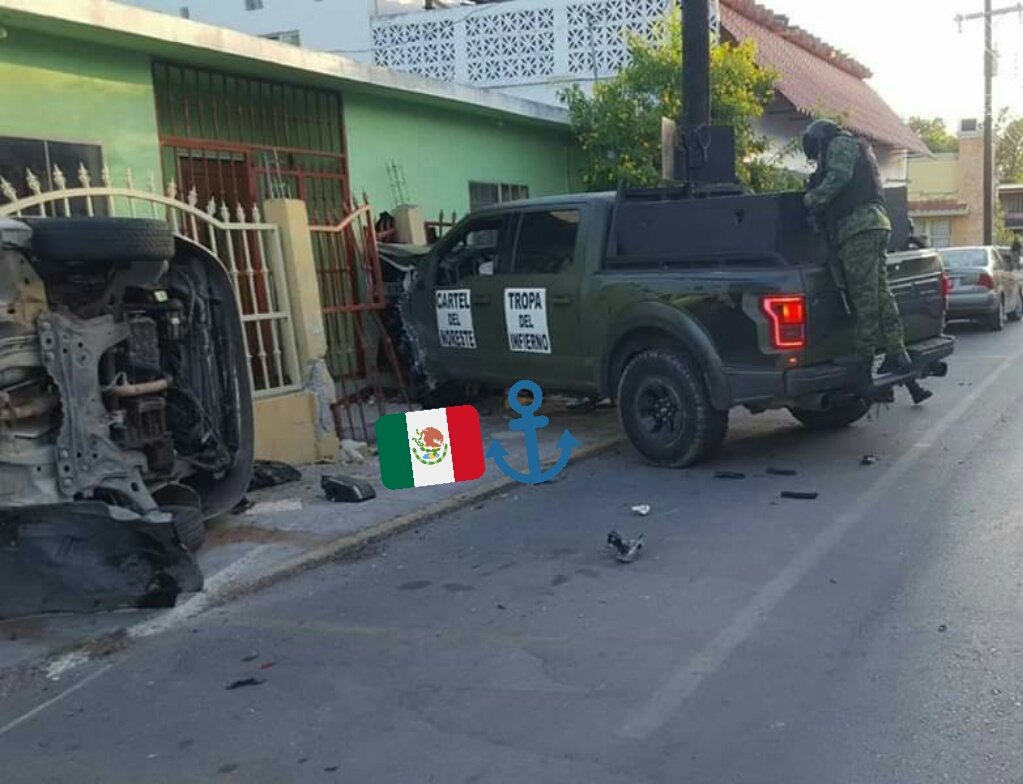 Camioneta Monstruo Del Cártel Del Noreste Se Estrella En Casa Así