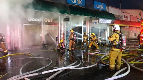 Incendio bomberos Los Angeles