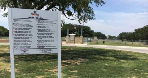 Los hechos ocurrieron en Z Bonz Dog Park.