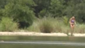 La joven le dijo al hombre que la dejara en paz y fue entonces cuando presuntamente el sospechoso atacó a la víctima.