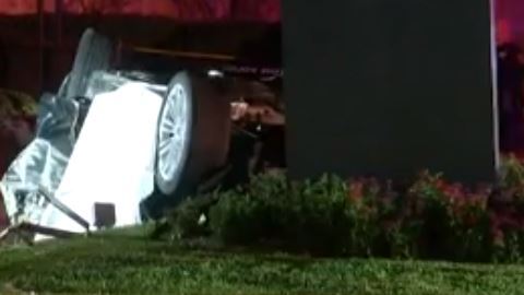 El hombre quedo atrapado y murió en la escena.