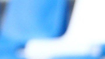 Jugador del Atalanta presume autógrafo de Mia Khalifa y otras estrellas porno.