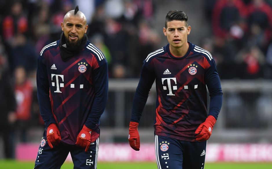 James y Vidal previo a un encuentro del Bayern Múnich
