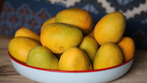 mangos