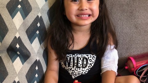 Eliana Rose Lara, de 4, años tiene un tumor incurable y los doctores le dan menos de un año de vida. (Yvette Lara)
