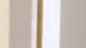 Johnny Lopez y Chiquis Rivera en "The Riveras".