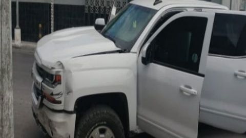 La troca monstruo del Cártel del Noreste preparada para resistir arsenal