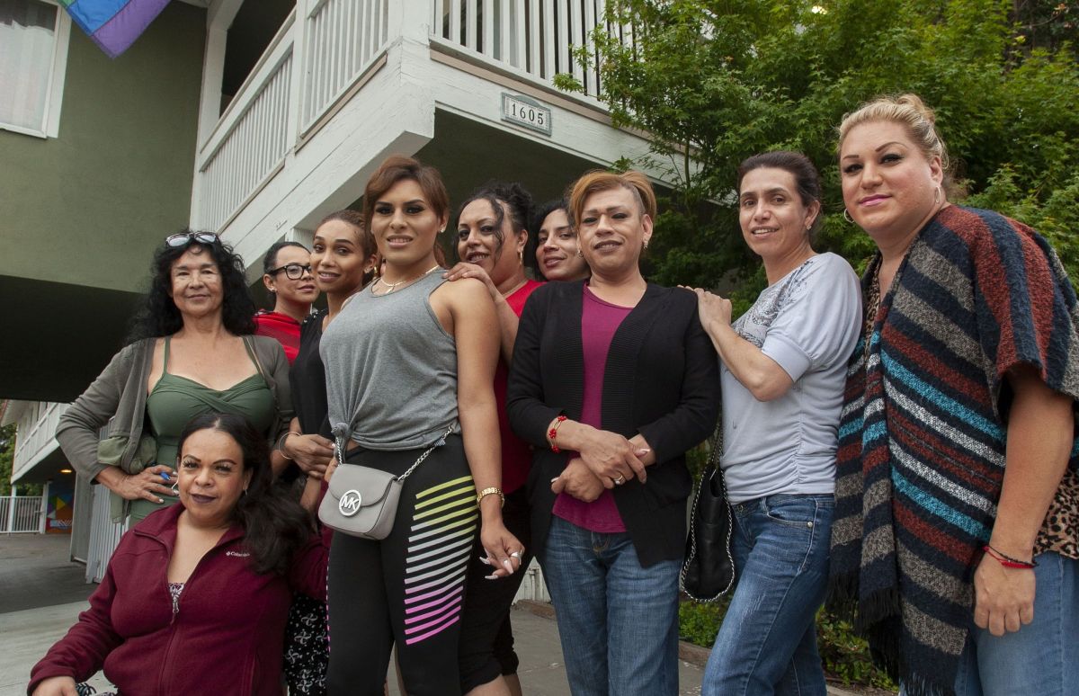 Lesbianas videos latinas de Enne Google'i