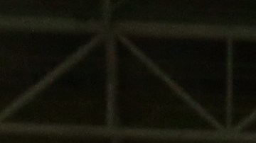 Raúl JIménez se queja de una de sus fallas en el partido contra Haití que puso a México contra las cuerdas.