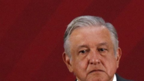 Carlos URzúa,