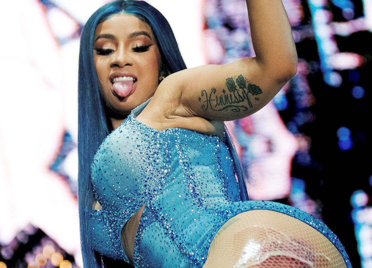 El video de Cardi B meneando el booty que enloquece a sus fans de Instagram  - La Opinión