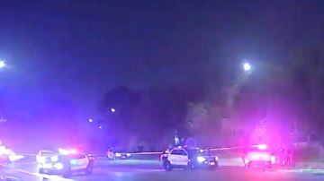 Investigdores no han determinado si el conductor es el sospechoso del robo reportado.