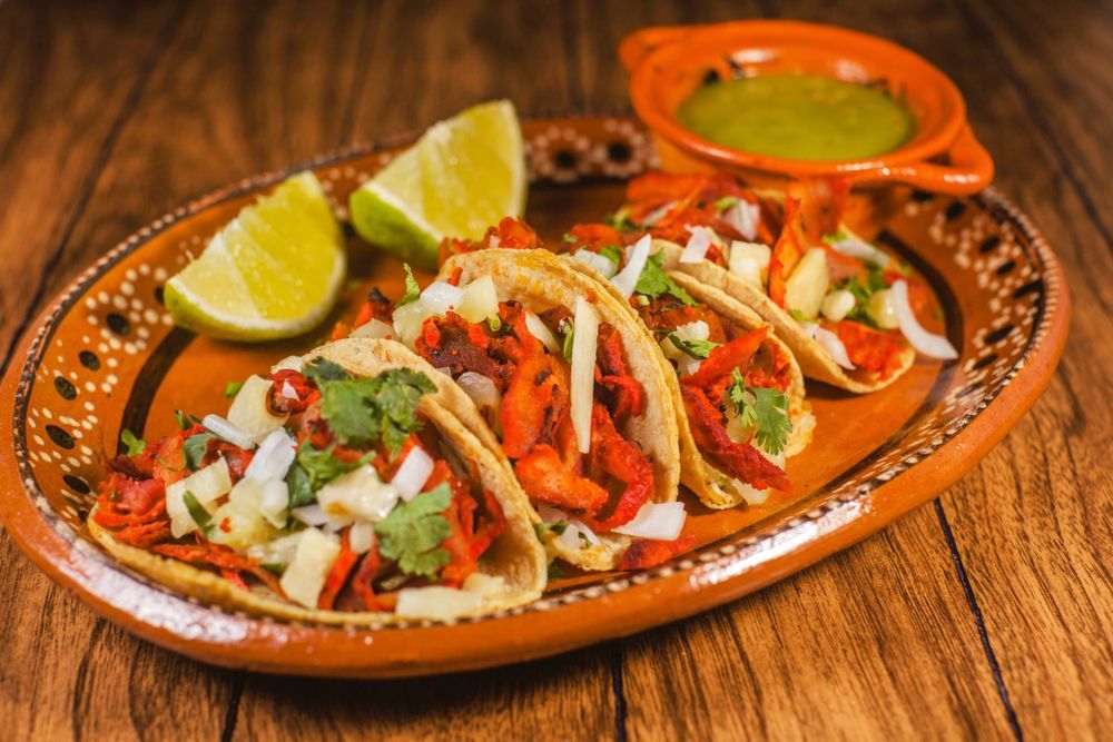 Irresistible receta mexicana de tacos de pescado al pastor - La Opinión