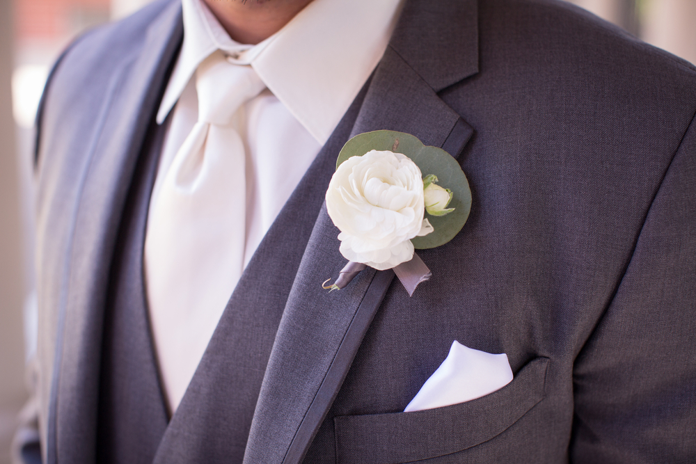 Los 8 mejores estilos de trajes para que el novio use el día de su boda por  menos de $100 - La Opinión
