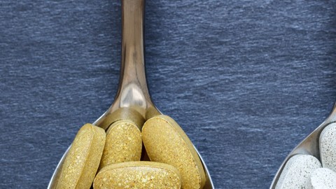 La Administración de Drogas y Alimentos ha expedido incontables advertencias sobre los suplementos alimentarios.
