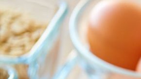 Las mejores fuentes de proteínas son las carnes, el pescado y los huevos y los lácteos