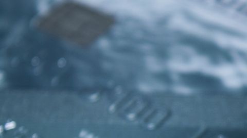 En algunas cuentas necesitas $10 millones de dólares para poder tenerla.