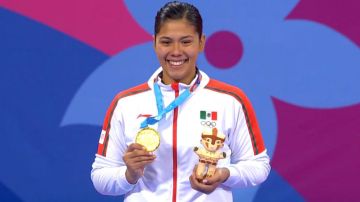 La Soldado Briseida Acosta obtuvo medalla de Oro en Taekwondo.