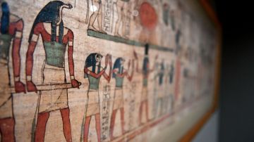 Expertos egipcios dicen que la escultura pudo haber sido robada del templo de Karnak.