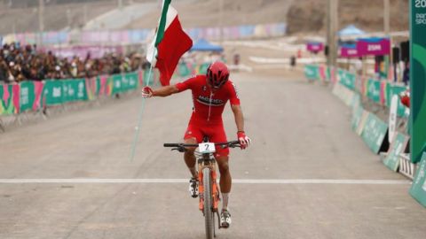 José Ulloa le dio un oro a México en Ciclismo de Montaña.