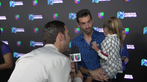 Toni Costa y Alaïa en Premios Juventud.