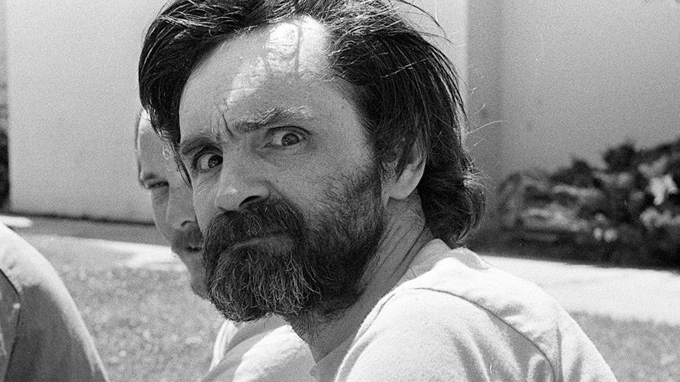 Charles Manson pasó los últimos 46 años de su vida en una cárcel de California.