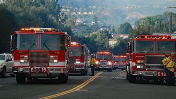 Incendio California Bomberos Los Ángeles Glendale