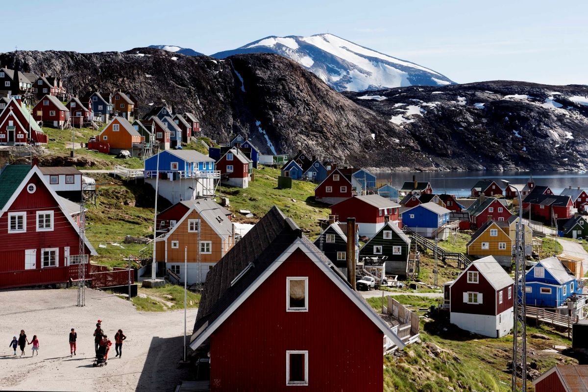 Casas en el pueblo de Upernavik en Groenlandia Occidental.