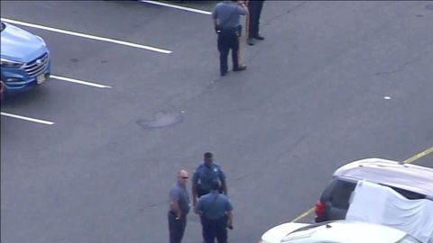 Policía en la escena