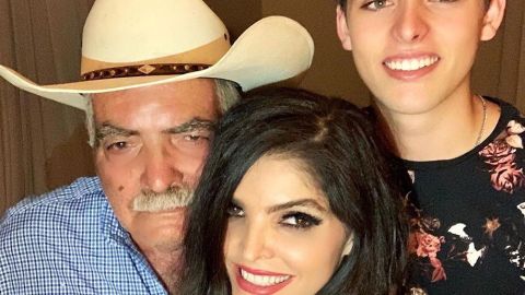 Ana Bárbara, su padre don Antero Ugalde y su hijo Emiliano.