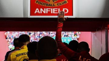 El cartel siempre ha sido motivo de respeto para todos los jugadores que han portado la playera del Liverpool.