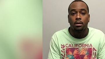 La policía ha reportado que el sospechoso, Seron Moore, de 27 años, pudo haberse fugado al estado de California.