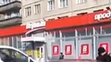 Lo hizo luego de enterarse que su pareja había tenido sexo con otro.