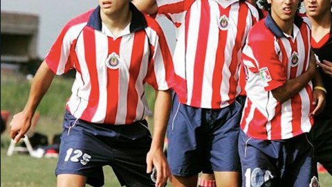 Chicharito Hernández y Carlos Vela son grandes amigos desde pequeños.