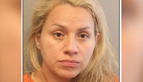 Margarita Resendiz, de 39 años, fue detenida por la policía del Precinto 4.
