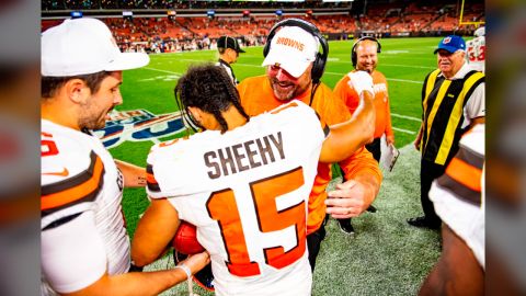 Damon Sheehy-Guiseppi intenta hacer realidad con los Cleveland Browns un sueño imposible