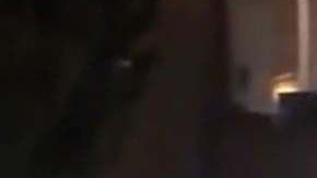 El conductor salió del parqueadero del puerto con la mujer y otro pasajero.