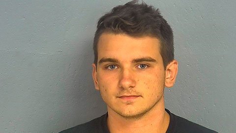 Dmitriy N. Andreychenko podría enfrentarse a 4 años de cárcel y a multa de $10,000.