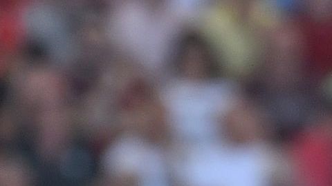 El Kun Agüero anotó doblete y llegó a los 400 goles como profesional.