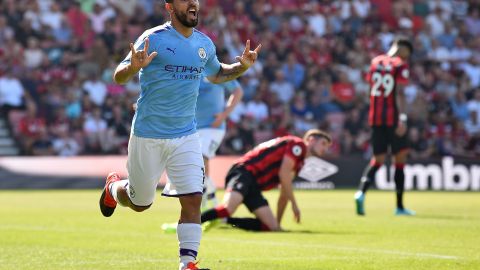 El Kun Agüero anotó doblete y llegó a los 400 goles como profesional.