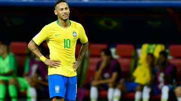 Neymar tiene hasta el 10 de agosto para definir su futuro.