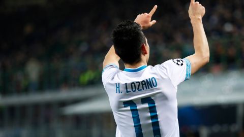 Medios italianos aseguran que el traspaso de Hirving Lozano al Nápoles ya está cerrado