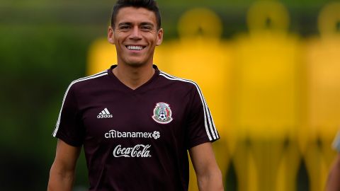 Héctor Moreno se negó a volver a México para jugar con Chivas.