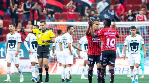 Se le acabó la magia de Michel con Pumas y pierden ante Xolos