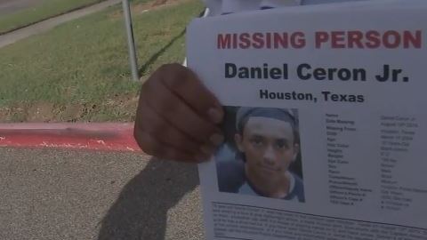 Si se tiene información de Daniel puede llamar a la Policía de Houston al 832 394-1840.