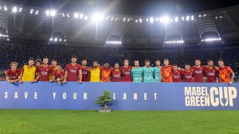 La Roma le ganó al Real Madrid el primer 'Trofeo Vivo'.