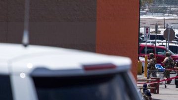 Abbott llamó a "tomar el asunto [migratorio] en nuestras propias manos".