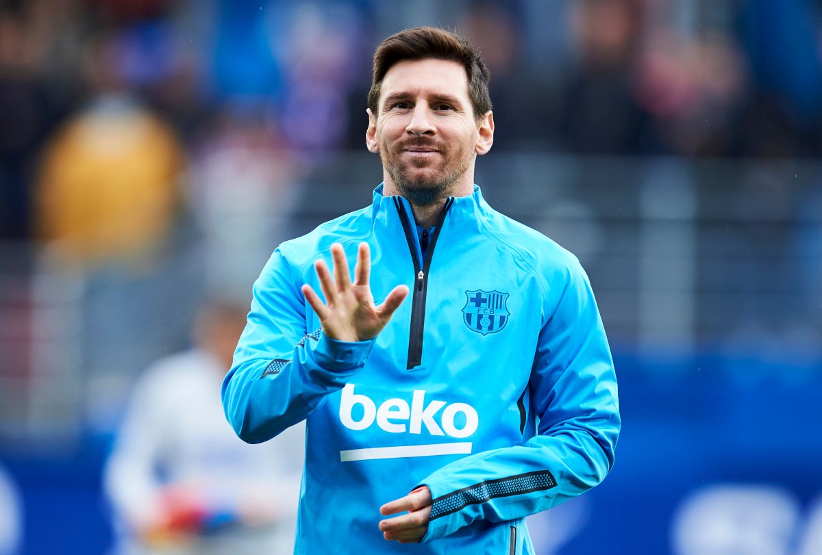 Una semana más No llegó el alta médica y Messi no podrá debutar en el