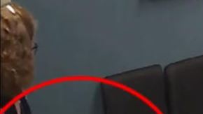 La diócesis explicó en un comunicado que fueron cámaras de vigilancia las que captaron las acciones de la mujer.