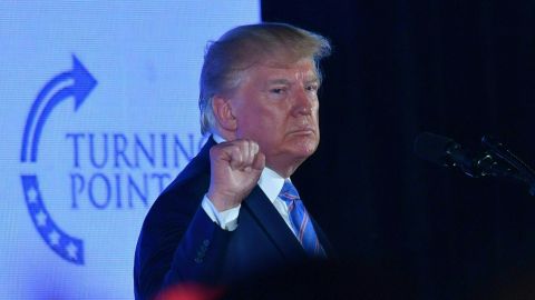 Trump afirma que los consumidores "son ricos"./Archivo